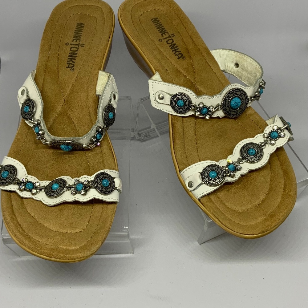 Minnetonka Sandals